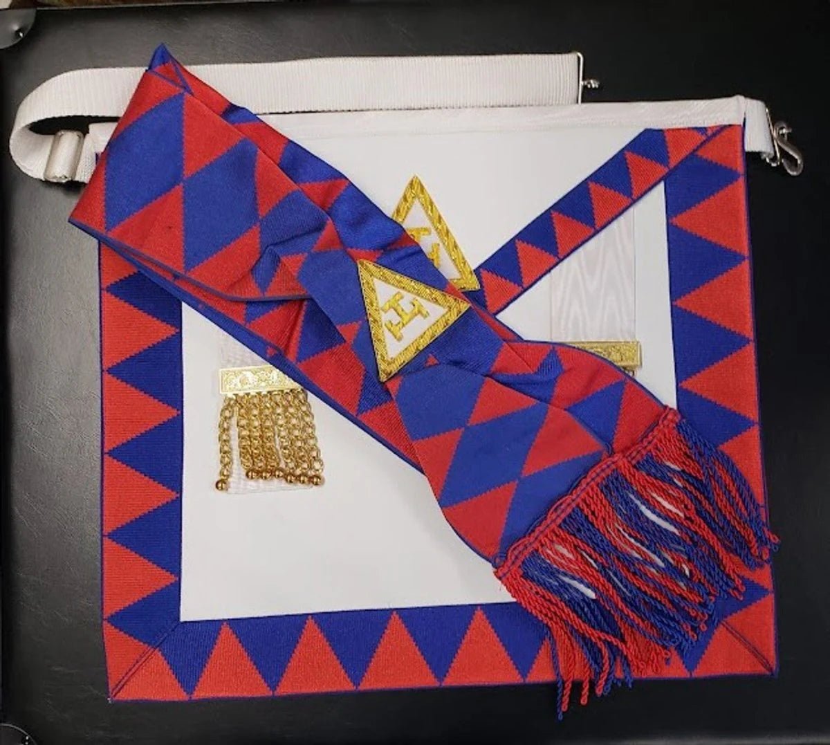 Royal Arch Chapter Companion Apron & Sash Regalia (Crimson Red) - English Constitution - Luxe Regalia