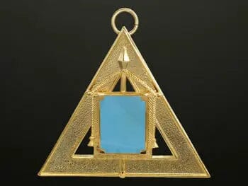 3rd Veil Collar Jewel - Scottish Royal Arch - Luxe Regalia