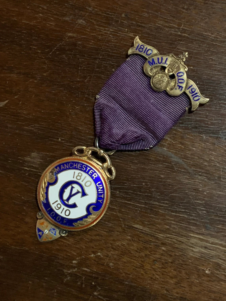 IOOF Antique Manchester Unity Badge - Silver & Enamel 1910 – Luxe Regalia